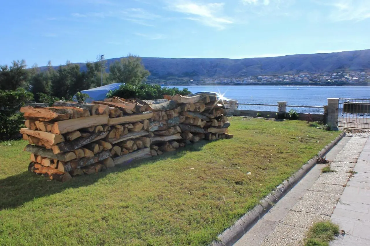 Apartments By The Sea Pag - 9355 Pag Town